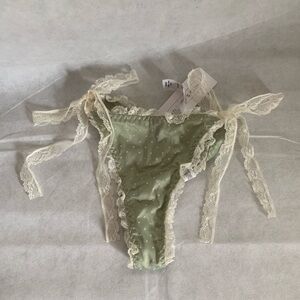 NWT Intimissimi Sage Green with Soft Lace Tie Panty / Thong